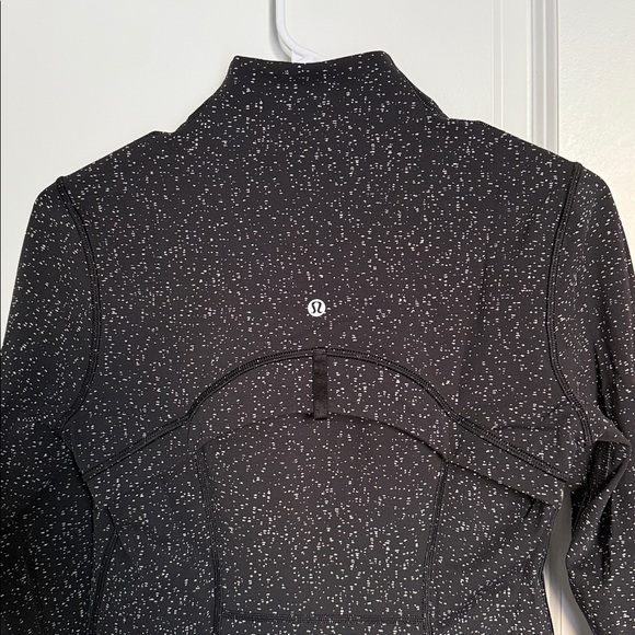 Lululemon Define Jacket - Picture 2 of 7